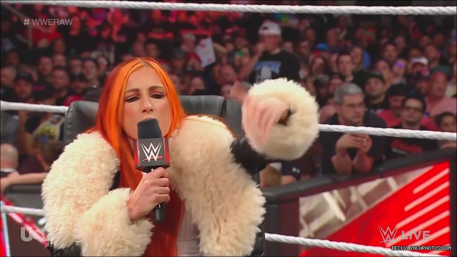 WWE_Monday_Night_Raw_2023_05_22_720p_HDTV_x264-NWCHD_mp4_005373856.jpg