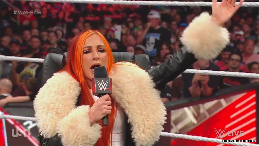 WWE_Monday_Night_Raw_2023_05_22_720p_HDTV_x264-NWCHD_mp4_005374256.jpg