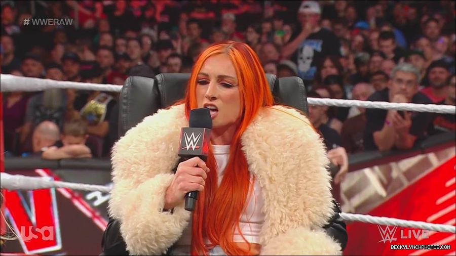 WWE_Monday_Night_Raw_2023_05_22_720p_HDTV_x264-NWCHD_mp4_005379061.jpg
