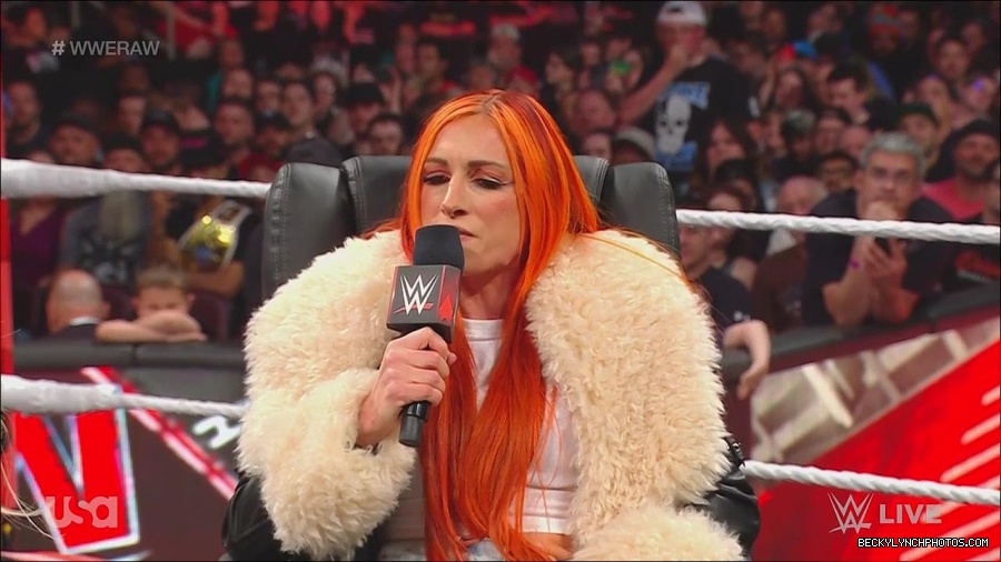 WWE_Monday_Night_Raw_2023_05_22_720p_HDTV_x264-NWCHD_mp4_005379862.jpg