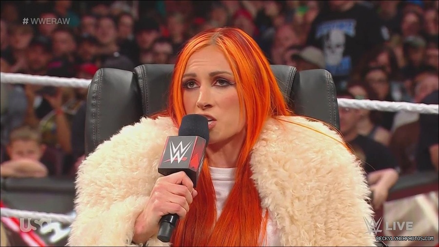WWE_Monday_Night_Raw_2023_05_22_720p_HDTV_x264-NWCHD_mp4_005396278.jpg