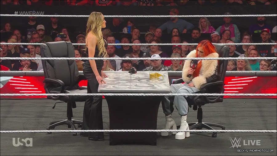 WWE_Monday_Night_Raw_2023_05_22_720p_HDTV_x264-NWCHD_mp4_005407489.jpg