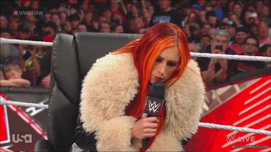 WWE_Monday_Night_Raw_2023_05_22_720p_HDTV_x264-NWCHD_mp4_005409491.jpg