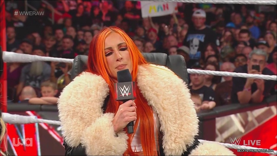 WWE_Monday_Night_Raw_2023_05_22_720p_HDTV_x264-NWCHD_mp4_005411493.jpg