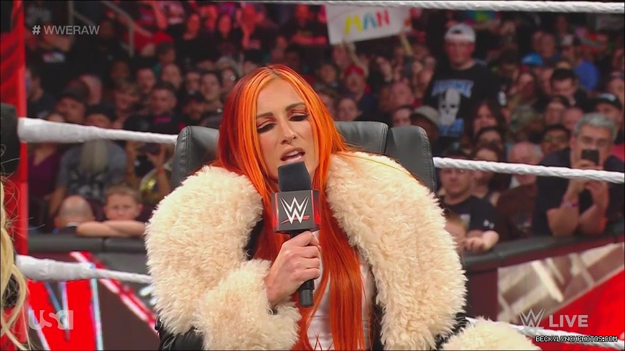 WWE_Monday_Night_Raw_2023_05_22_720p_HDTV_x264-NWCHD_mp4_005412294.jpg