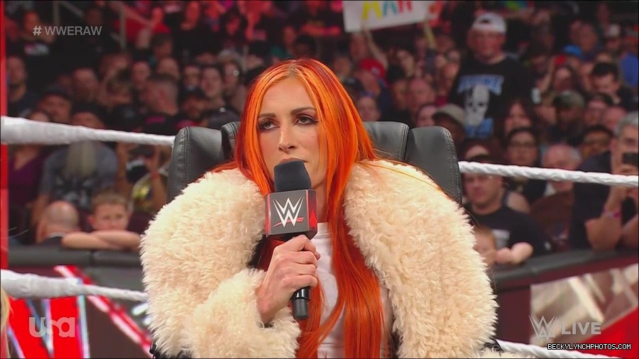WWE_Monday_Night_Raw_2023_05_22_720p_HDTV_x264-NWCHD_mp4_005414696.jpg