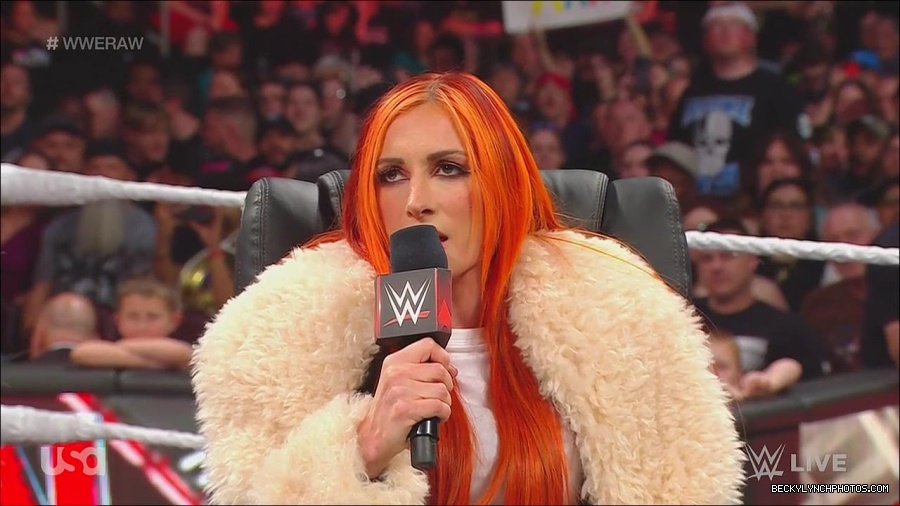 WWE_Monday_Night_Raw_2023_05_22_720p_HDTV_x264-NWCHD_mp4_005415898.jpg