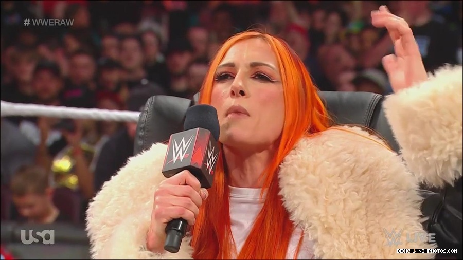 WWE_Monday_Night_Raw_2023_05_22_720p_HDTV_x264-NWCHD_mp4_005433515.jpg