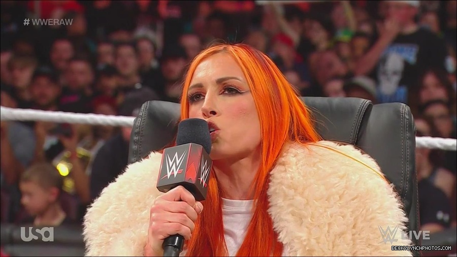 WWE_Monday_Night_Raw_2023_05_22_720p_HDTV_x264-NWCHD_mp4_005435517.jpg