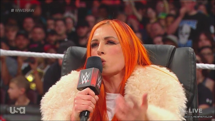 WWE_Monday_Night_Raw_2023_05_22_720p_HDTV_x264-NWCHD_mp4_005436318.jpg
