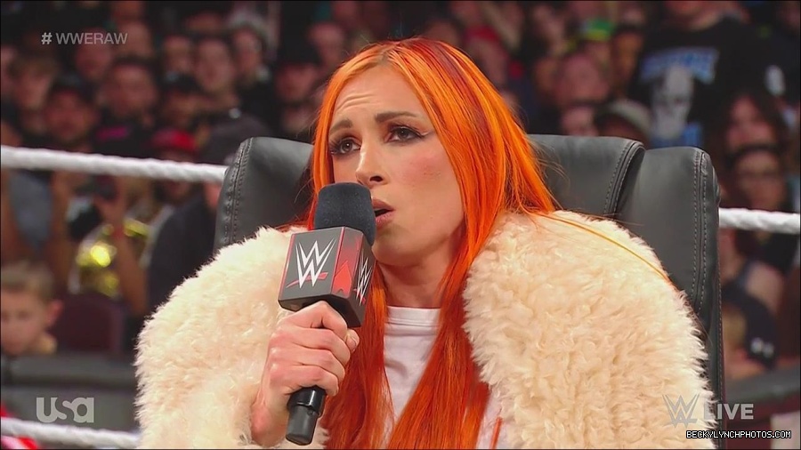 WWE_Monday_Night_Raw_2023_05_22_720p_HDTV_x264-NWCHD_mp4_005437920.jpg