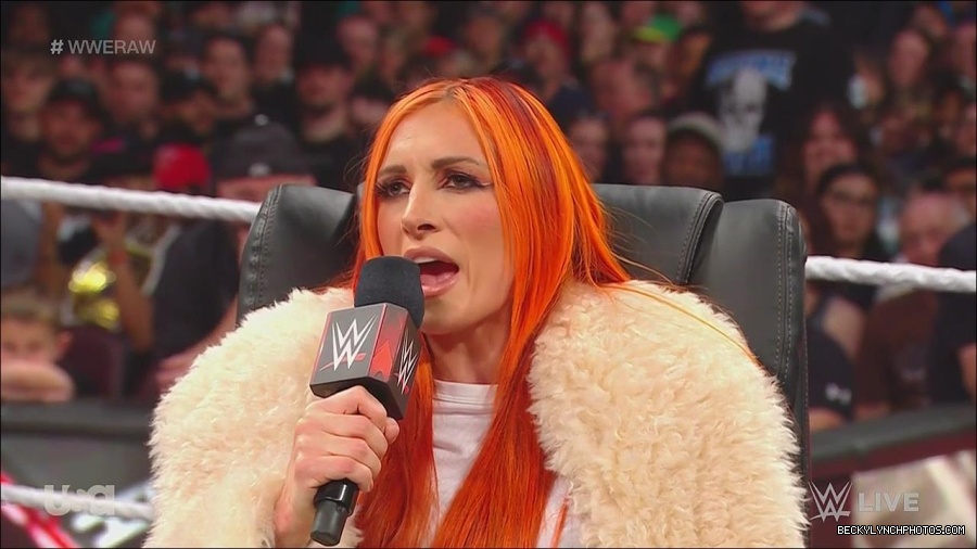 WWE_Monday_Night_Raw_2023_05_22_720p_HDTV_x264-NWCHD_mp4_005452734.jpg