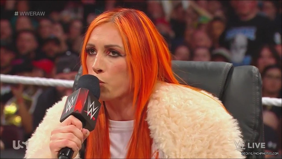 WWE_Monday_Night_Raw_2023_05_22_720p_HDTV_x264-NWCHD_mp4_005463145.jpg