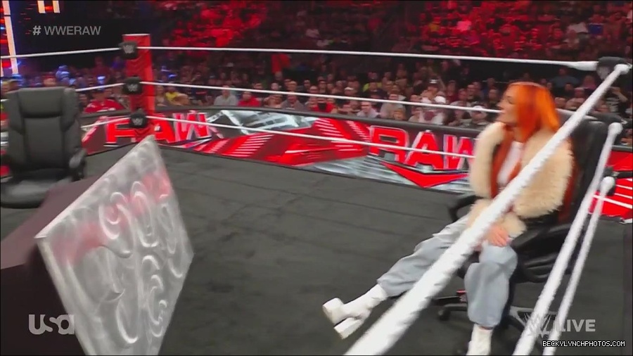 WWE_Monday_Night_Raw_2023_05_22_720p_HDTV_x264-NWCHD_mp4_005465948.jpg