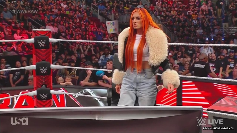 WWE_Monday_Night_Raw_2023_05_22_720p_HDTV_x264-NWCHD_mp4_005471954.jpg