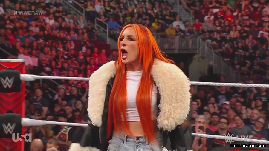 WWE_Monday_Night_Raw_2023_05_22_720p_HDTV_x264-NWCHD_mp4_005482764.jpg