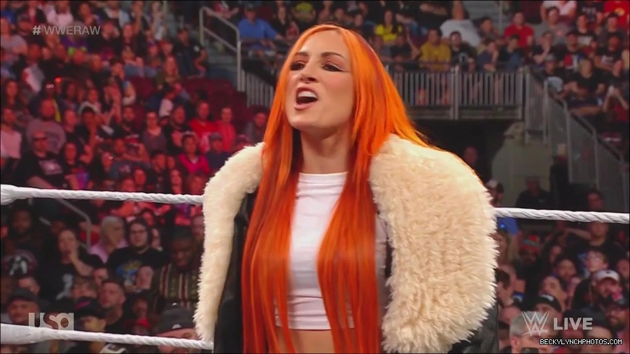 WWE_Monday_Night_Raw_2023_05_22_720p_HDTV_x264-NWCHD_mp4_005487569.jpg