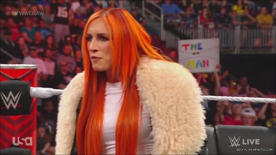 WWE_Monday_Night_Raw_2023_05_22_720p_HDTV_x264-NWCHD_mp4_005491573.jpg