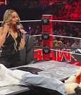 WWE_Monday_Night_Raw_2023_05_22_720p_HDTV_x264-NWCHD_mp4_005275591.jpg