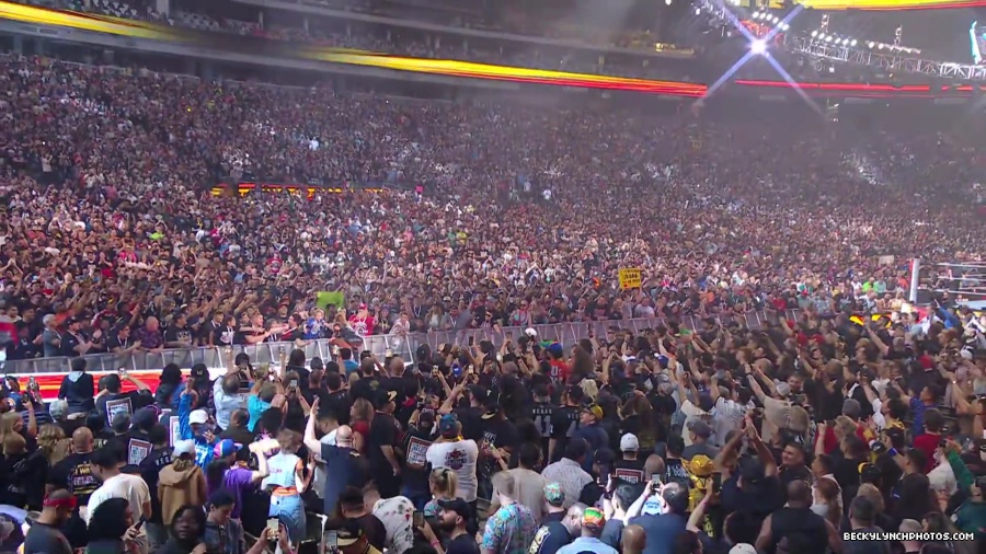 WWE_Wrestlemania_41_Sunday_Becky_Lyra_vs_Liv_Raquel5B28009560292025-06-05-18-31-105D.JPG