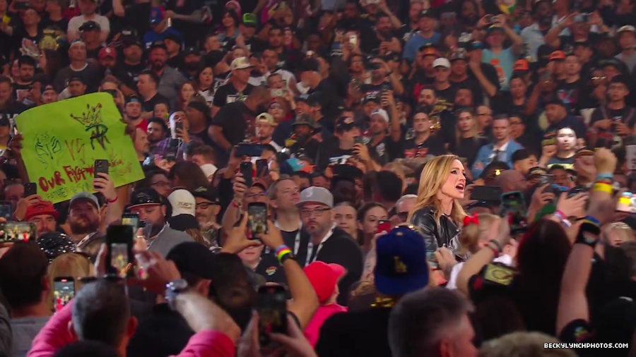 WWE_Wrestlemania_41_Sunday_Becky_Lyra_vs_Liv_Raquel5B28009808292025-06-05-18-31-195D.JPG