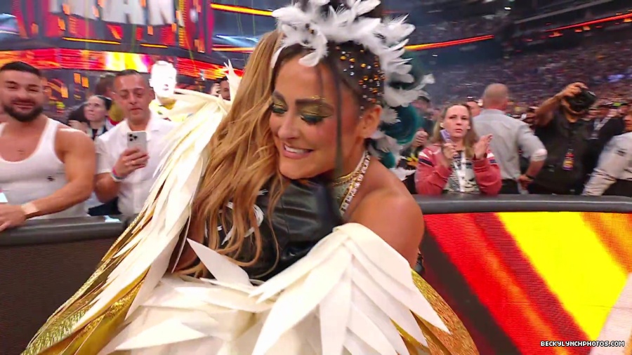 WWE_Wrestlemania_41_Sunday_Becky_Lyra_vs_Liv_Raquel5B28010191292025-06-05-18-31-315D.JPG