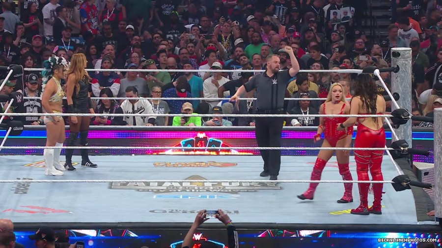 WWE_Wrestlemania_41_Sunday_Becky_Lyra_vs_Liv_Raquel5B28013168292025-06-05-18-40-295D.JPG