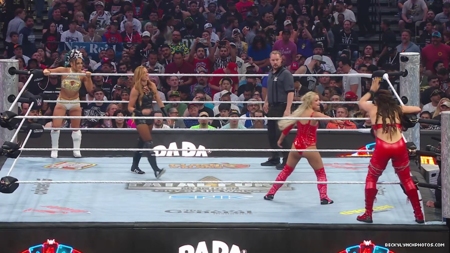 WWE_Wrestlemania_41_Sunday_Becky_Lyra_vs_Liv_Raquel5B28013834292025-06-05-18-40-515D.JPG