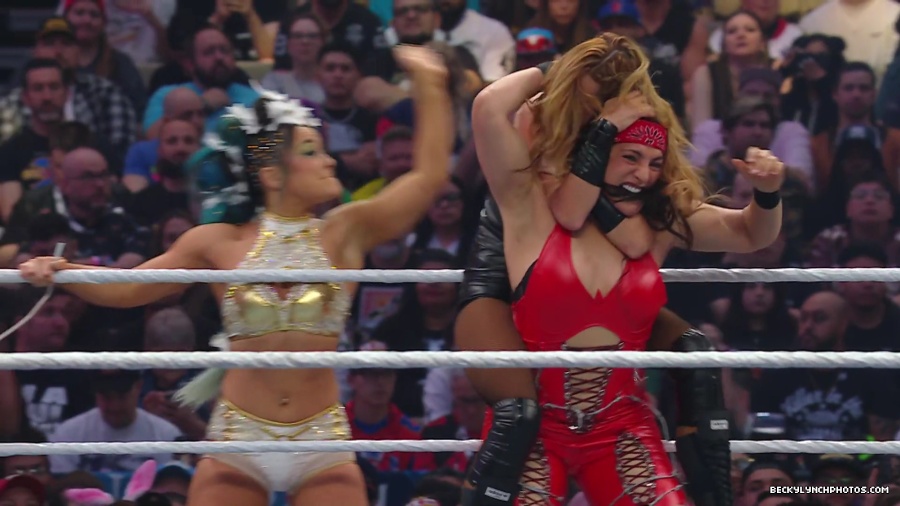 WWE_Wrestlemania_41_Sunday_Becky_Lyra_vs_Liv_Raquel5B28014978292025-06-05-18-41-305D.JPG
