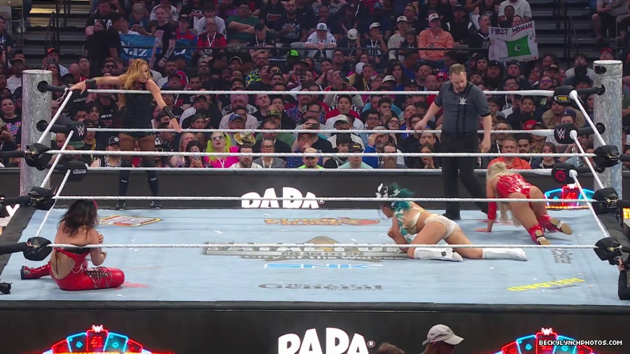 WWE_Wrestlemania_41_Sunday_Becky_Lyra_vs_Liv_Raquel5B28021829292025-06-05-18-51-305D.JPG