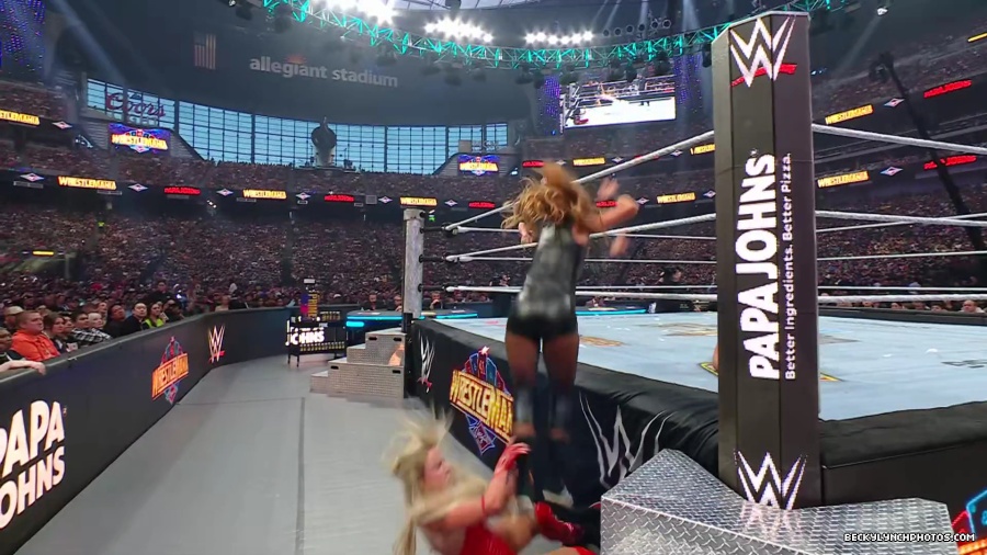 WWE_Wrestlemania_41_Sunday_Becky_Lyra_vs_Liv_Raquel5B28021993292025-06-05-18-51-355D.JPG
