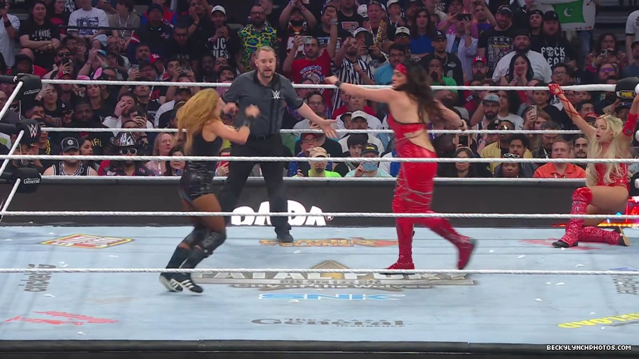 WWE_Wrestlemania_41_Sunday_Becky_Lyra_vs_Liv_Raquel5B28024573292025-06-05-18-53-165D.JPG