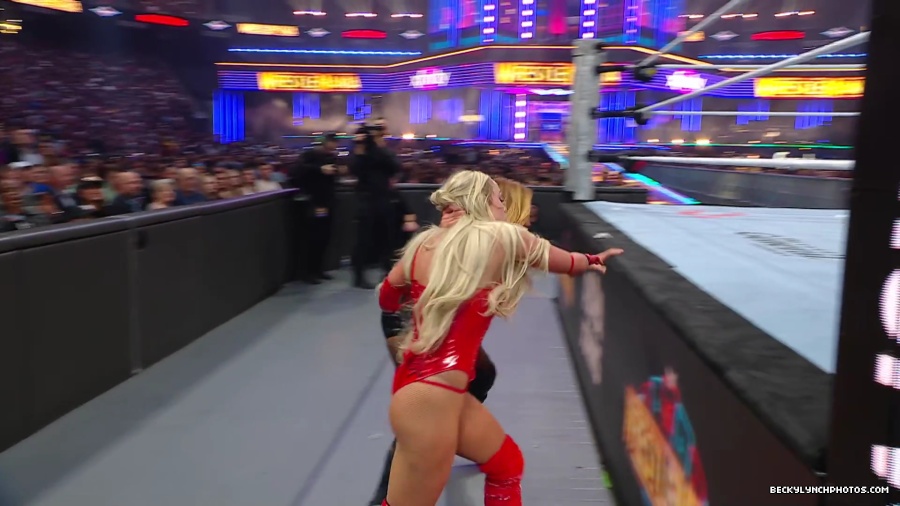 WWE_Wrestlemania_41_Sunday_Becky_Lyra_vs_Liv_Raquel5B28026200292025-06-05-18-54-105D.JPG