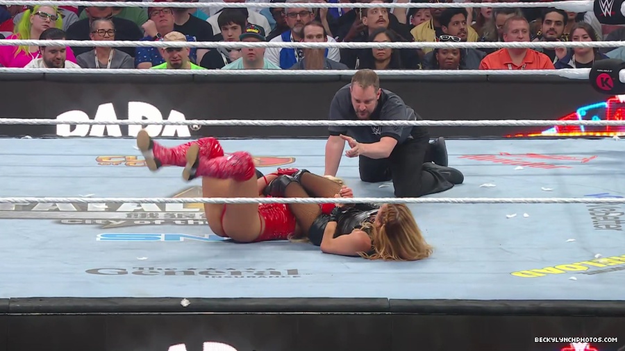 WWE_Wrestlemania_41_Sunday_Becky_Lyra_vs_Liv_Raquel5B28026559292025-06-05-18-54-225D.JPG