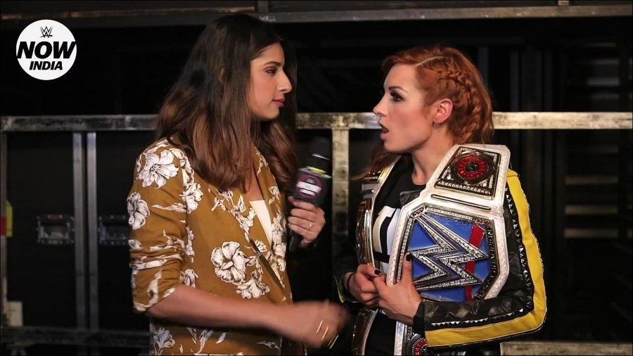 Becky_Lynch_wants_to_defend_the_RAW_and_Smackdown_Women_s_Titles_in_India_mp4_000080266.jpg
