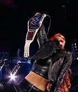 WWE_Friday_Night_SmackDown_2021_09_24_1080p_HDTV_x264-NWCHD_mp4_000113646.jpg