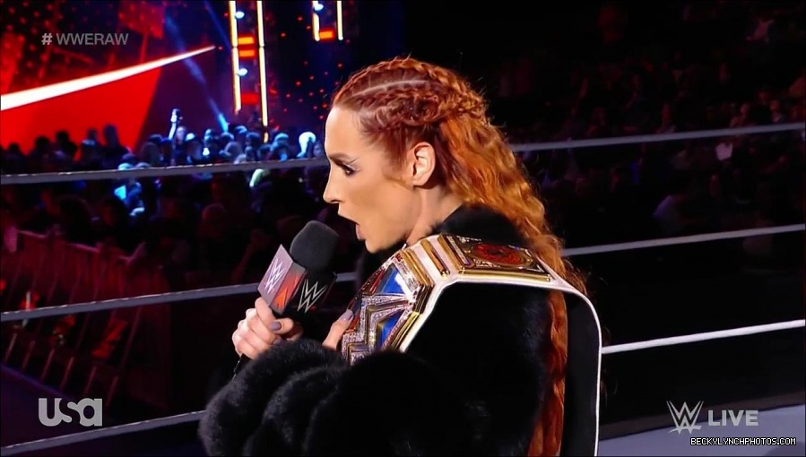 WWE_Monday_Night_Raw_2021_10_04_720p_HDTV_x264-NWCHD_mp4_000328628.jpg