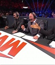 WWE_Monday_Night_Raw_2021_10_04_720p_HDTV_x264-NWCHD_mp4_007319015.jpg