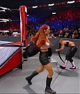 WWE_Monday_Night_Raw_2021_10_04_720p_HDTV_x264-NWCHD_mp4_007553349.jpg