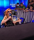 WWE_Friday_Night_SmackDown_2021_10_08_720p_HDTV_x264-NWCHD_mp4_000265598.jpg