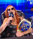 WWE_Friday_Night_SmackDown_2021_10_08_720p_HDTV_x264-NWCHD_mp4_000342675.jpg
