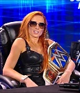 WWE_Friday_Night_SmackDown_2021_10_08_720p_HDTV_x264-NWCHD_mp4_000378411.jpg