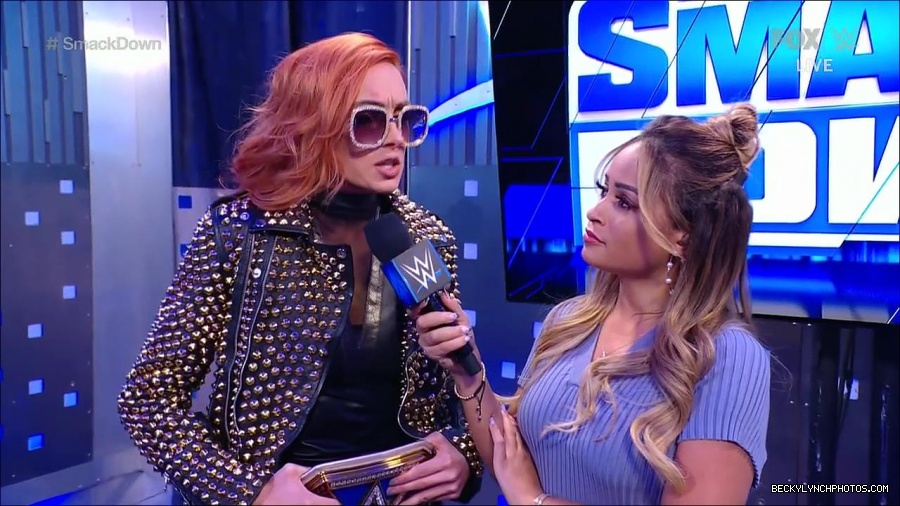 WWE_Supersized_SmackDown_2021_10_15_720p_HDTV_x264-NWCHD_mp4_004764336.jpg