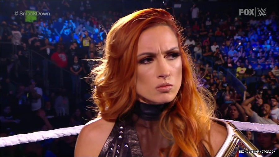 WWE_Supersized_SmackDown_2021_10_15_720p_HDTV_x264-NWCHD_mp4_004972845.jpg