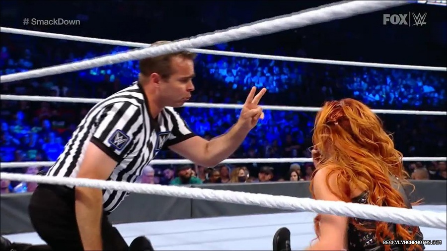 WWE_Supersized_SmackDown_2021_10_15_720p_HDTV_x264-NWCHD_mp4_005702774.jpg