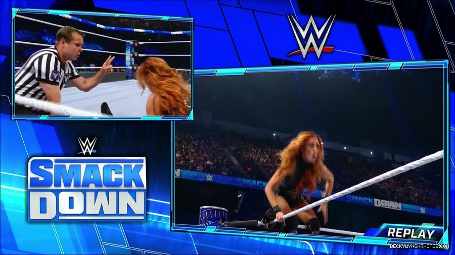 WWE_Supersized_SmackDown_2021_10_15_720p_HDTV_x264-NWCHD_mp4_005705177.jpg