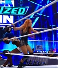 WWE_Supersized_SmackDown_2021_10_15_720p_HDTV_x264-NWCHD_mp4_005682354.jpg