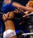WWE_Supersized_SmackDown_2021_10_15_720p_HDTV_x264-NWCHD_mp4_005777382.jpg