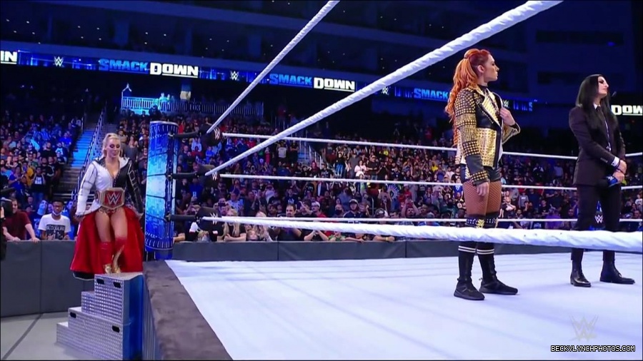 WWE_Friday_Night_SmackDown_2021_10_22_720p_HDTV_x264-Star_mkv_004888622.jpg