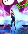WWE_Friday_Night_SmackDown_2021_10_22_720p_HDTV_x264-Star_mkv_004641075.jpg